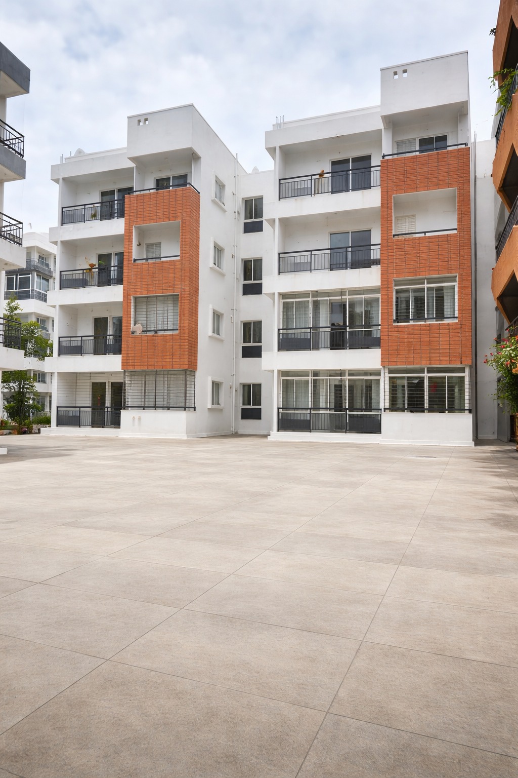 2 BHK Flat for Sale in Vakil Whispering Woods, Chandapura